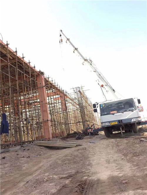 长寿区25 吨、50 吨吊车怎么选？多大重量 / 半径适合对应车型？